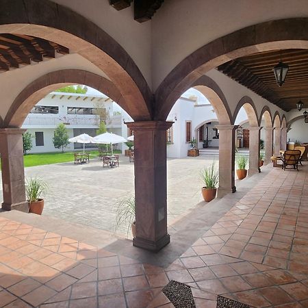 Tres Fuentes Dickinson Hotel Boutique Сан Мигел де Аленде Екстериор снимка