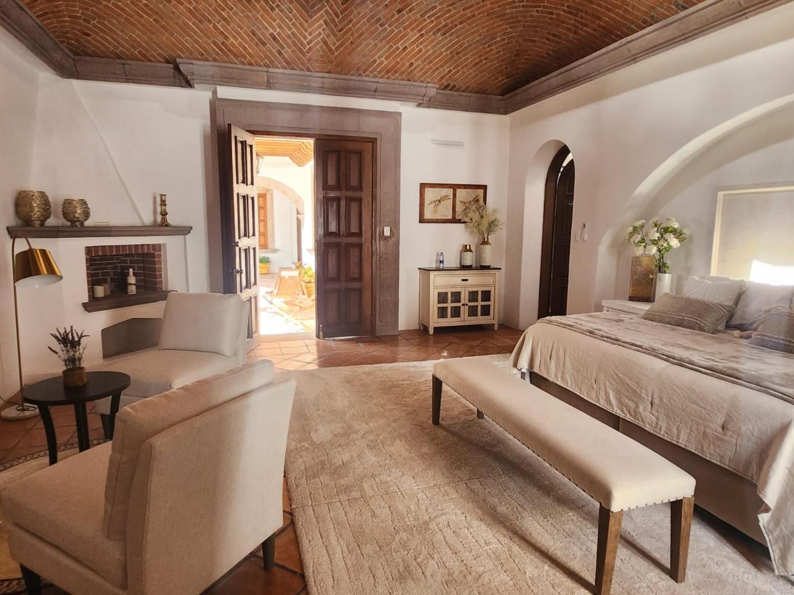 Tres Fuentes Dickinson Hotel Boutique Сан Мигел де Аленде Екстериор снимка