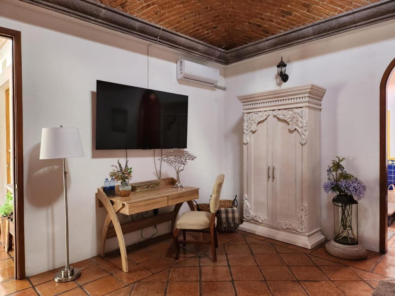 Tres Fuentes Dickinson Hotel Boutique Сан Мигел де Аленде Екстериор снимка